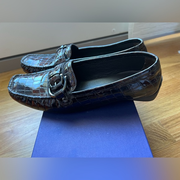 EUC Stuart Weitzman Fudge Sioux Croco Loafer - Picture 3 of 4
